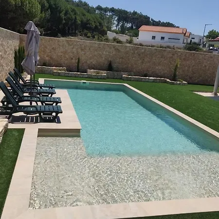 Amazing Villa With Capacity For 8 People *